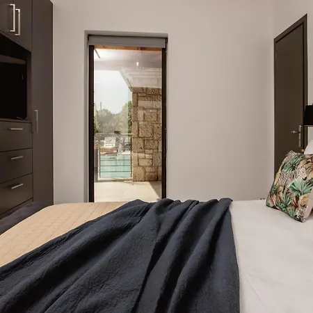 וילה Llaha Gabrijela - Luxurious Private Escape With Pool In Nature - By Mana Gers *