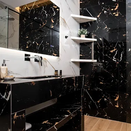 Llaha Gabrijela - Luxurious Private Escape With Pool In Nature - By Mana Gers * Gaitani