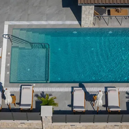 Llaha Gabrijela - Luxurious Private Escape With Pool In Nature - By Mana Gers ヴィラ Gaitani