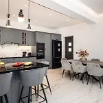 Villa Llaha Gabrijela - Luxurious Private Escape With Pool In Nature - By Mana Gers Gaitani