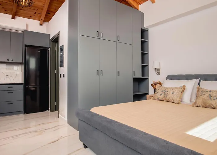 Llaha Gabrijela - Luxurious Private Escape With Pool In Nature - By Mana Gers Villa Gaitani