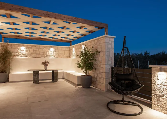 Llaha Gabrijela - Luxurious Private Escape With Pool In Nature - By Mana Gers * Gaitani